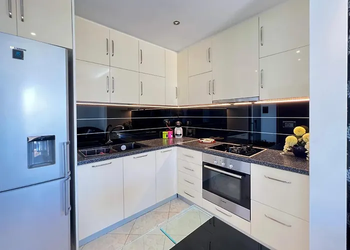 Sealavita, Modern 2 Bedroom Apartment Sea & Sunset View