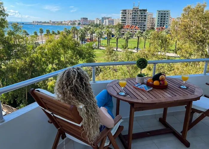 Sealavita, Modern 2 Bedroom Apartment Sea & Sunset View