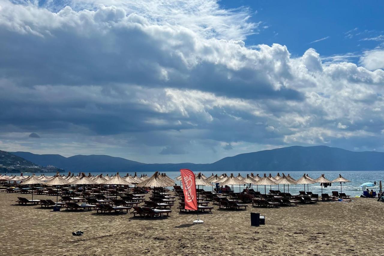 Sealavita, Modern 2 Bedroom Sea & Sunset View *