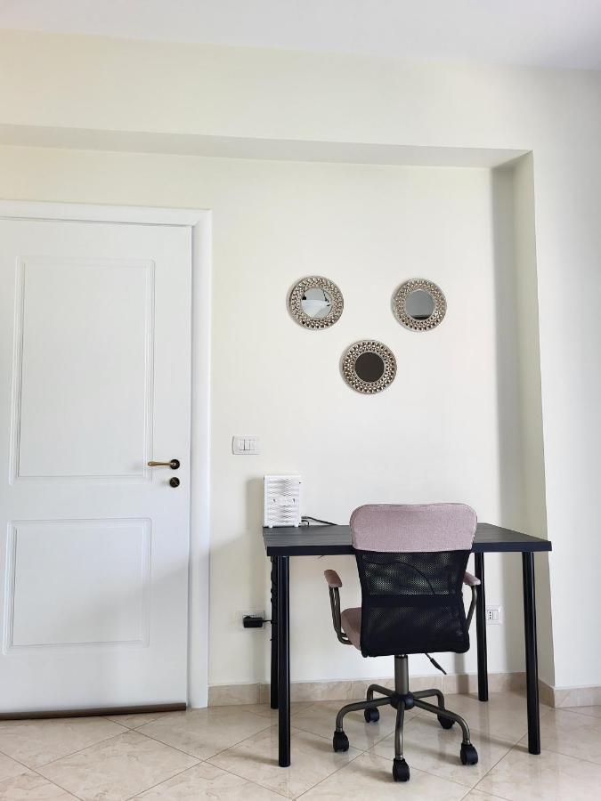 Apartment Sealavita, Modern 2 Bedroom Sea & Sunset View Vlorë