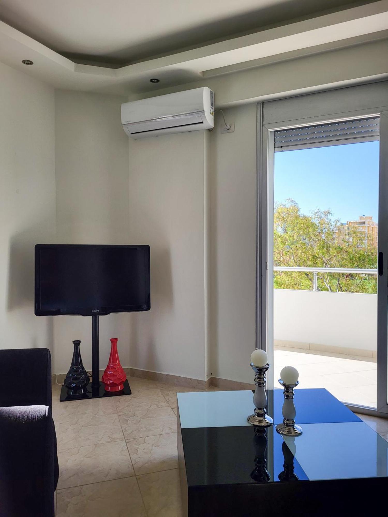 Sealavita, Modern 2 Bedroom Sea & Sunset View *